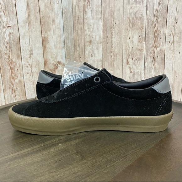 Vans Skate Sport Suede Sneaker Size 8 Women - Picture 9 of 13